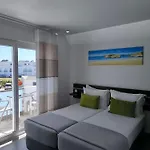 4 Surf Πανσιόν Baleal