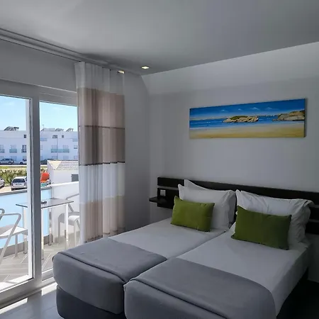 4 Surf Pensionat Baleal
