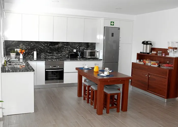 Πανσιόν 4 Surf